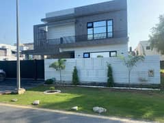 Near Wateen Chowk 1 Kanal Adorable Bungalow For Sale In DHA Phase 5 Lahore 0