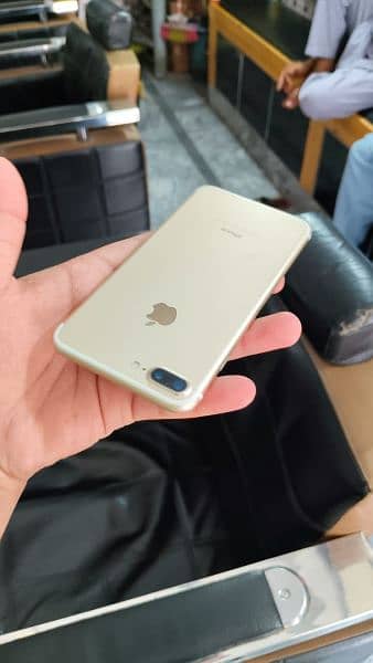 iphone 7 plus pta approved 256gb  read add 1