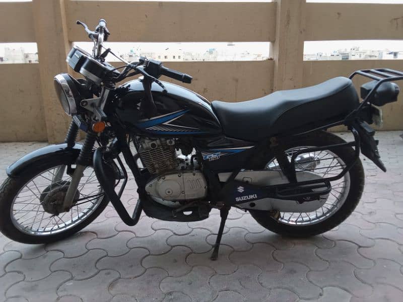 Suzuki GS 150 model 2018 urgent sale 1