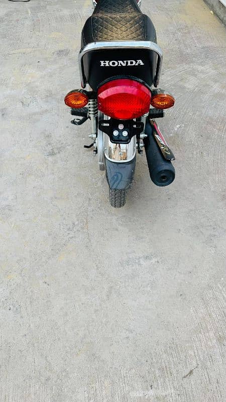 Honda CG 125 2024 7