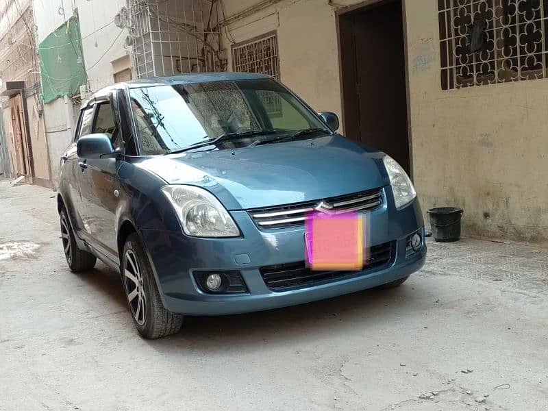 Suzuki Swift 2010 1