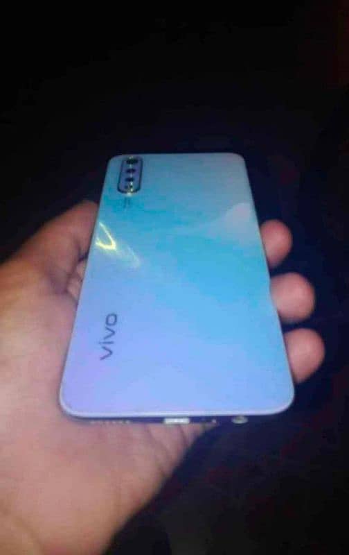 vivo s1 3