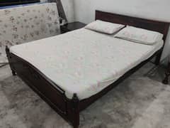 Queen Size Wooden Bed