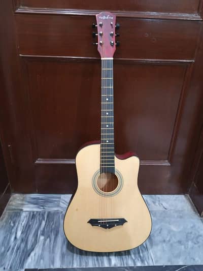 olive tree Guiter - Musical Instruments - 1093653131
