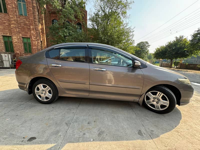 Honda City IVTEC 2016 Model 03214002666 4