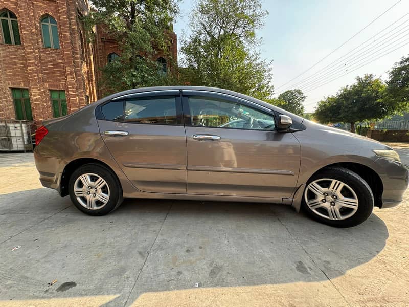 Honda City IVTEC 2016 Better Then Corolla GLI/XLI/Civic 5