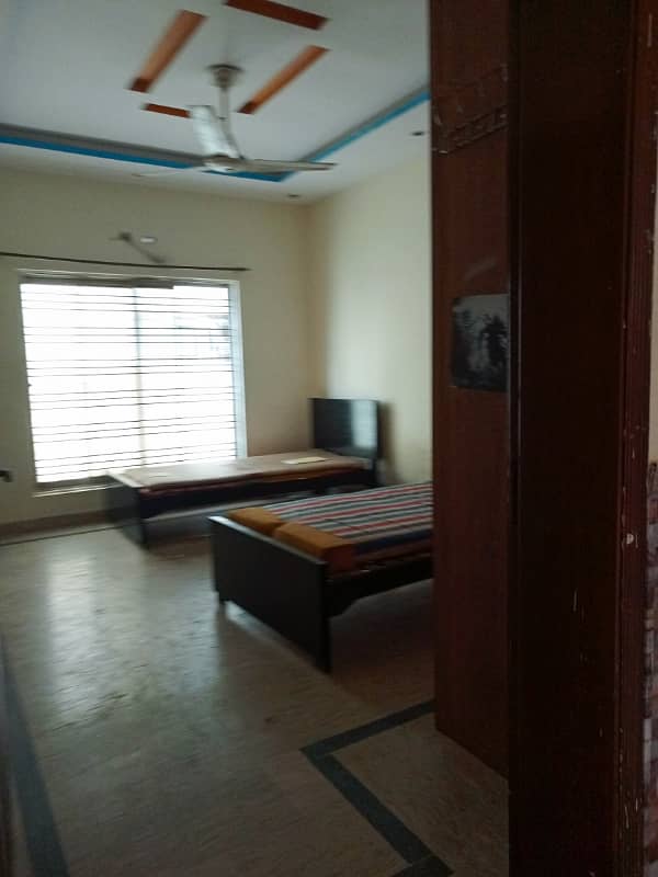 1 Kanal house for rent johar town main road school academy office (Call center + Software house) 2