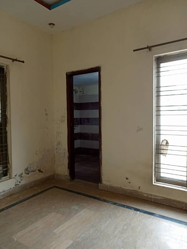 1 Kanal house for rent johar town main road school academy office (Call center + Software house) 15