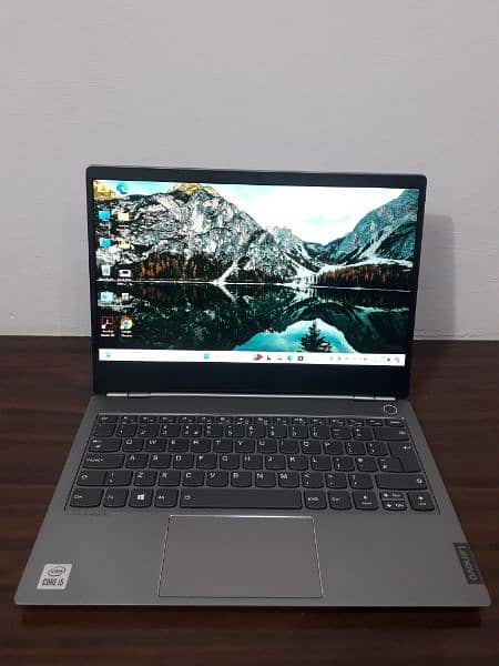 Lenovo i5 10th Gen 8gb 256gb 1