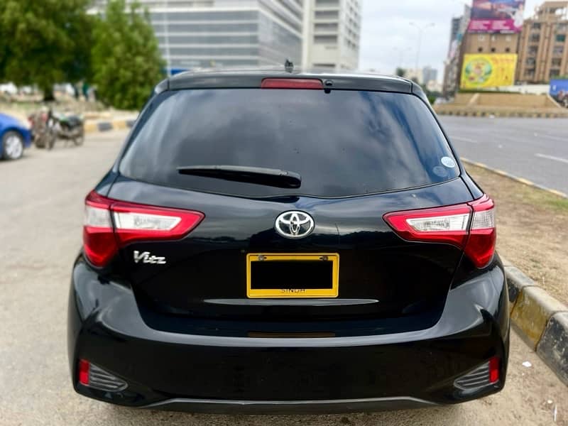 Toyota Vitz F 1.0 Safety Edition I|l 2017 Model 2020 Brand New! 7