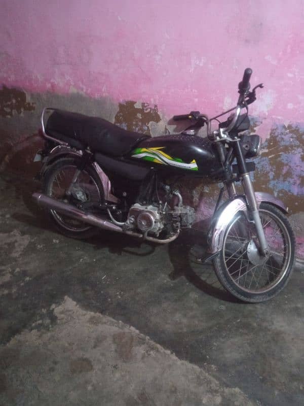 Honda cd70 for sale model 2014 1