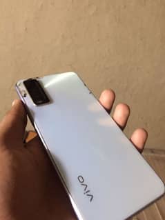 vivi y20 for sale$. ??4+64 GB ram