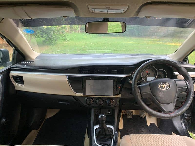 Toyota Corolla XLI 2015 4