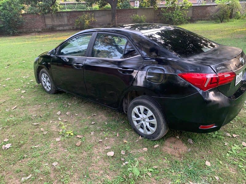 Toyota Corolla XLI 2015 10