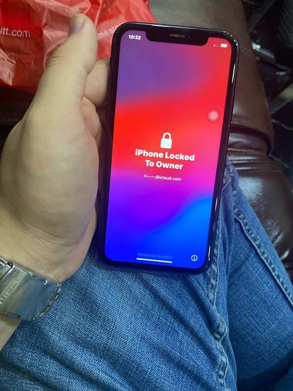 iPhone xr phone locked 3