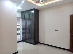 10 MARLA PORTION FOR RENT IN SOAN GARDEN