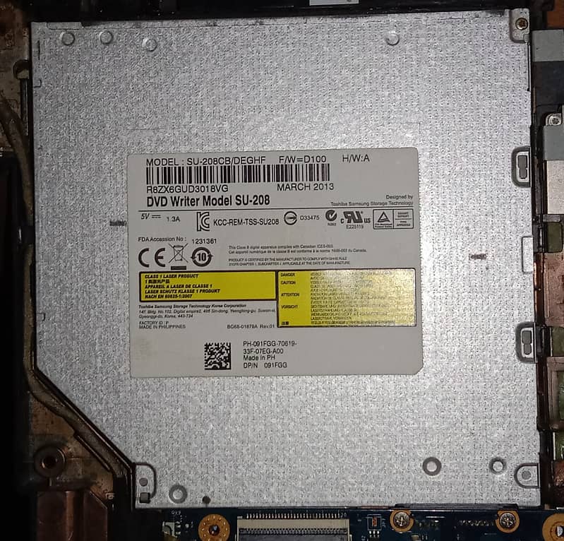 Dell Inspiron 3521 (Core i5 3rd generation) Spare parts 10