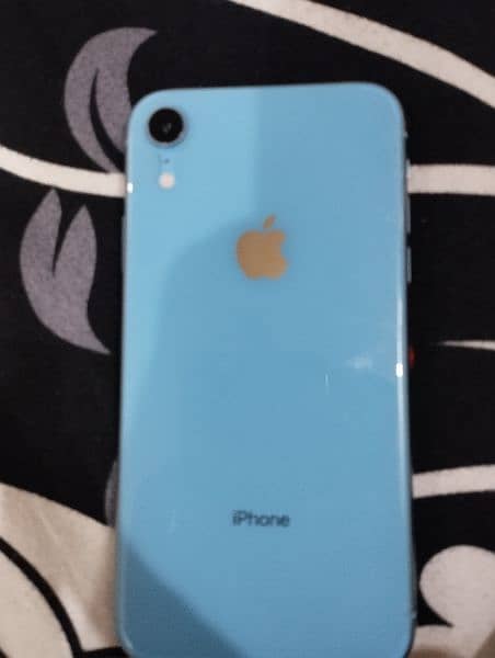 iPhone XR 64 10by 9 4