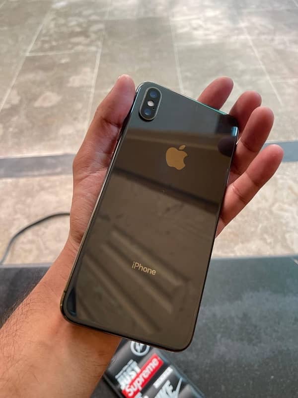 Iphone Xs max 7