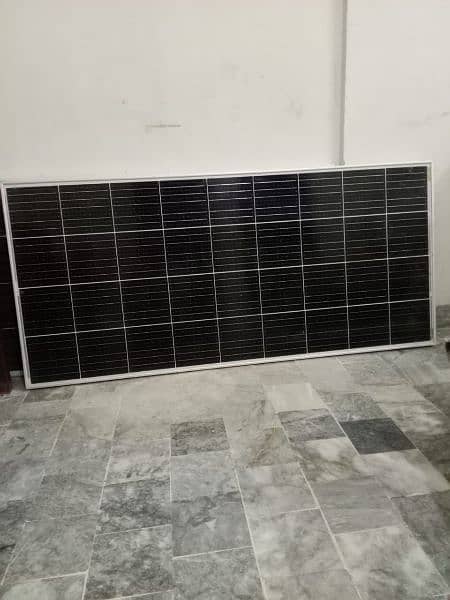 2 solar plates , 4 fans and generator 1 KV 0