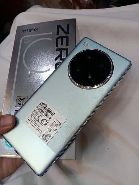 Infinix zero 40 0