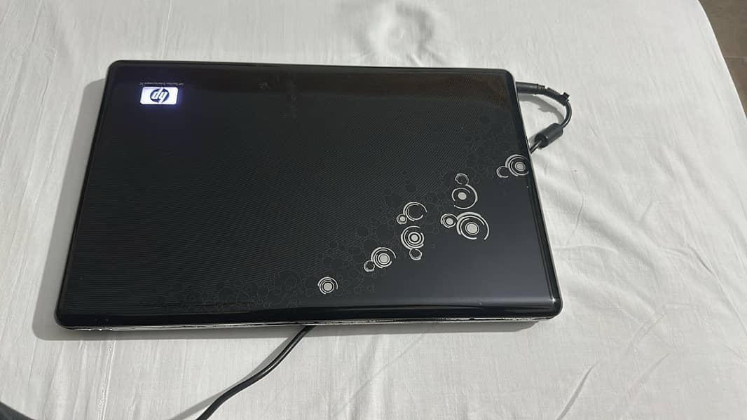 HP DV6 1314TX Notebook 0