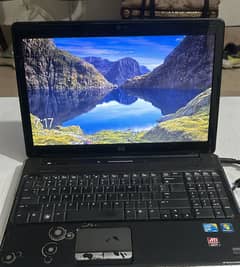 HP DV6 15.6" Notebook 320 GB