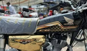 Honda 125 special gold edition