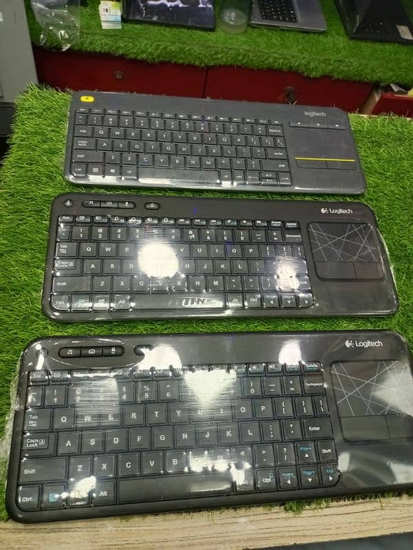 logitech k400+ k400r touchpad keyboard 1