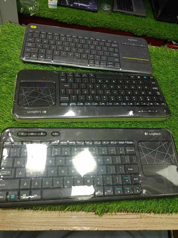 logitech k400+ k400r touchpad keyboard 5