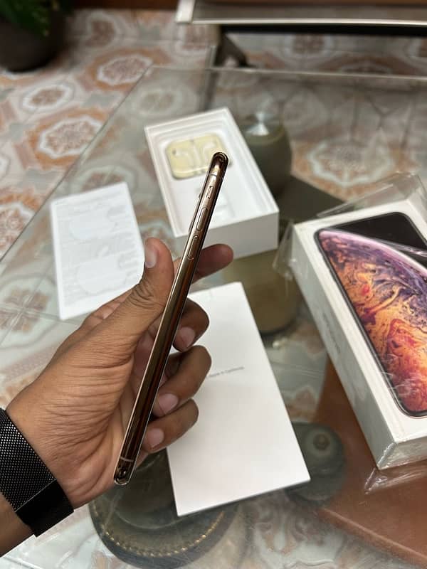 IPHONE XS MAX 512 GB PTA APPROVED 7