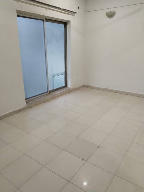 1 KANAL IDEAL LOCATION FIRST FLOOR AVAILABLE FOR RENT IN WAPDA TOWN 4