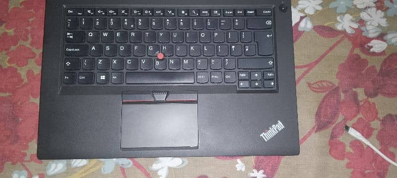 Lenovo Thinkpad T460 I5-6th generation 2