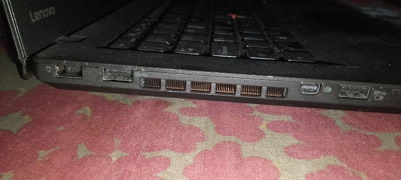 Lenovo Thinkpad T460 I5-6th generation 4