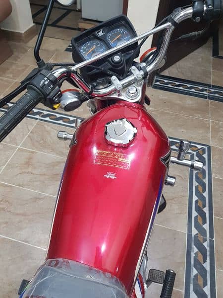 CG 125 Bike 2