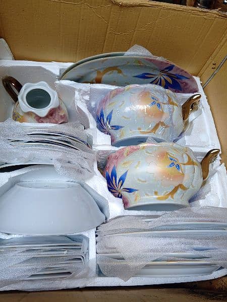 80 pcs dinner set  cheeni bon new box pack 2