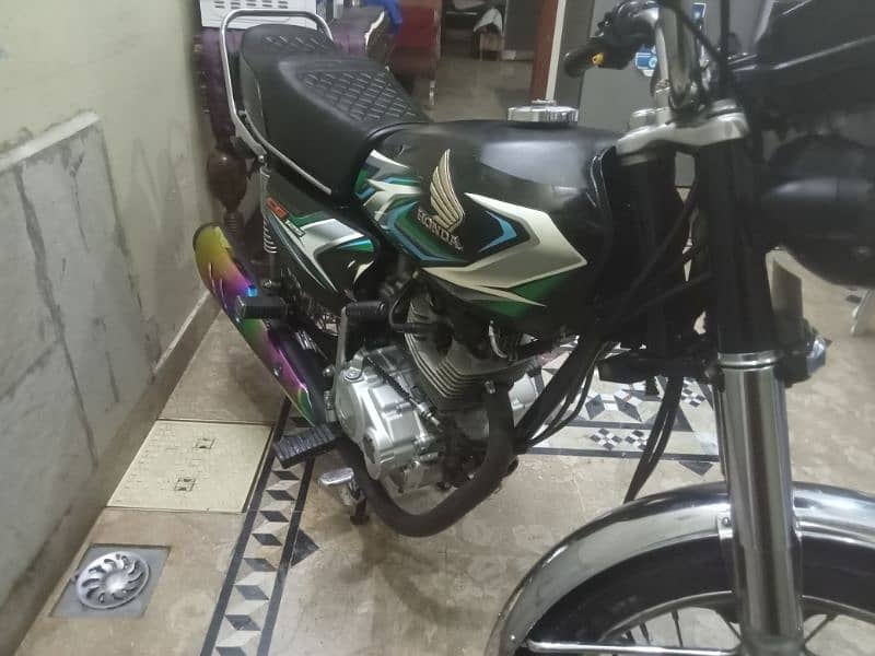 Honda 125 mint condition fr sale 1