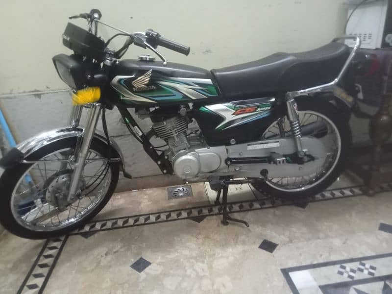 Honda 125 mint condition fr sale 4