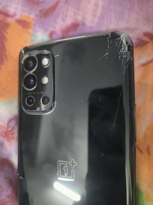 One Plus 9R for sale 2