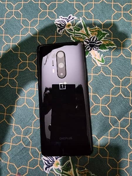 OnePlus 8 pro condition like new 1