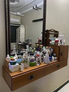 premium quality dressing table