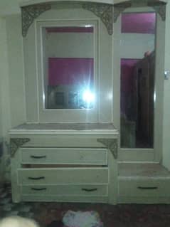 bed or Dressing table Double mirror 2 Side table