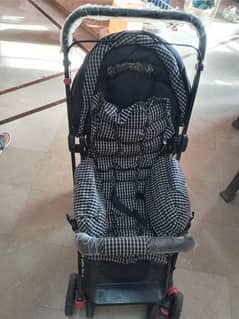 baby pram used very less and imported