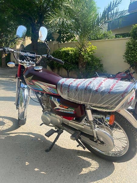 Honda CG 125 like brand new 0