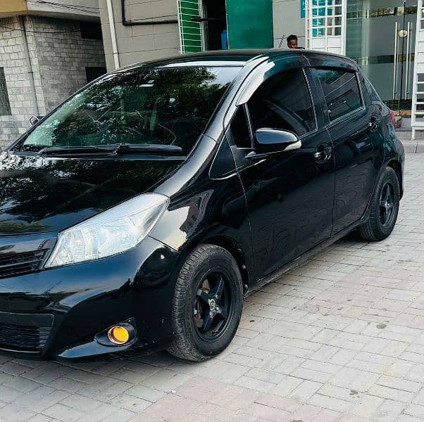 Toyota Vitz 2013 MODEL 2016 IMPORT 5