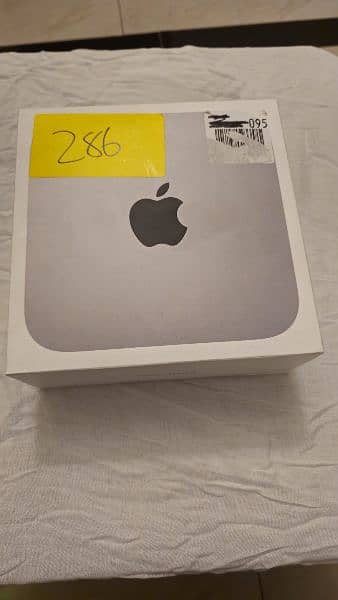 Mac Mini (Apple M2) 2