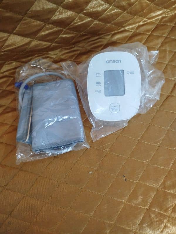 OMRON M1 Basic Bp Monitor Blood Pressure Monitoring Device 2