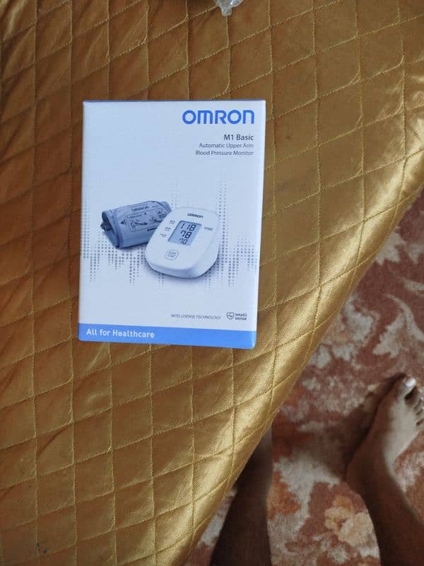 OMRON M1 Basic Bp Monitor Blood Pressure Monitoring Device 3