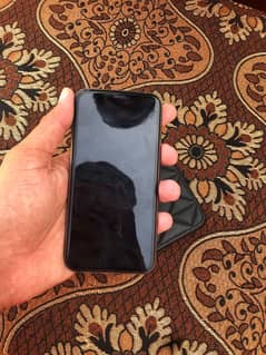 iPhone 11pro (03216315018) WhatsApp number