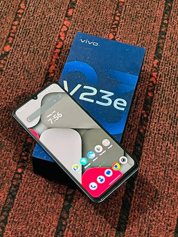 VIVO V23E 8+4/256GB 1